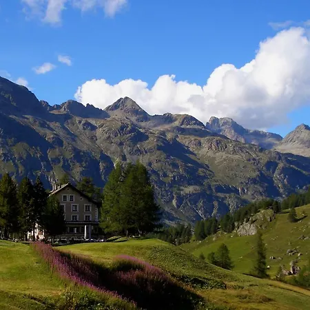 Sonne Fex Alpine Hideaway מלון