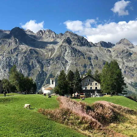 Sonne Fex Alpine Hideaway סילס מריה