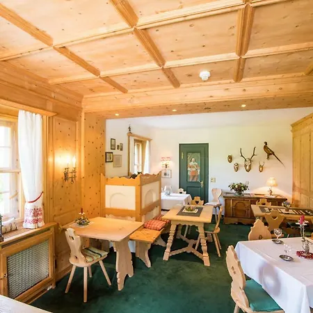 Sonne Fex Alpine Hideaway Отель Зильс-Мария