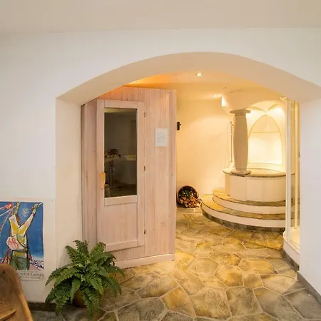 Sonne Fex Alpine Hideaway